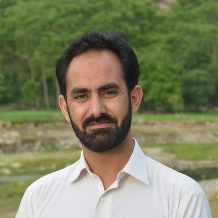 Dr Ilam Khan