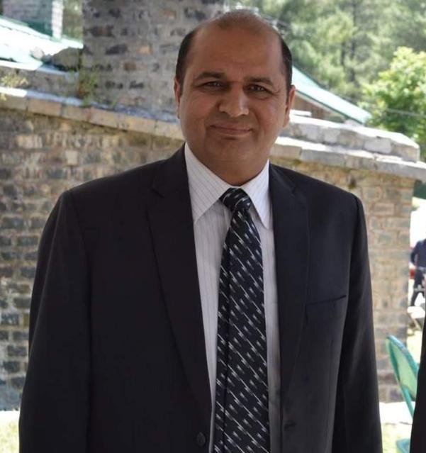 Dr. Asfanyar Durani